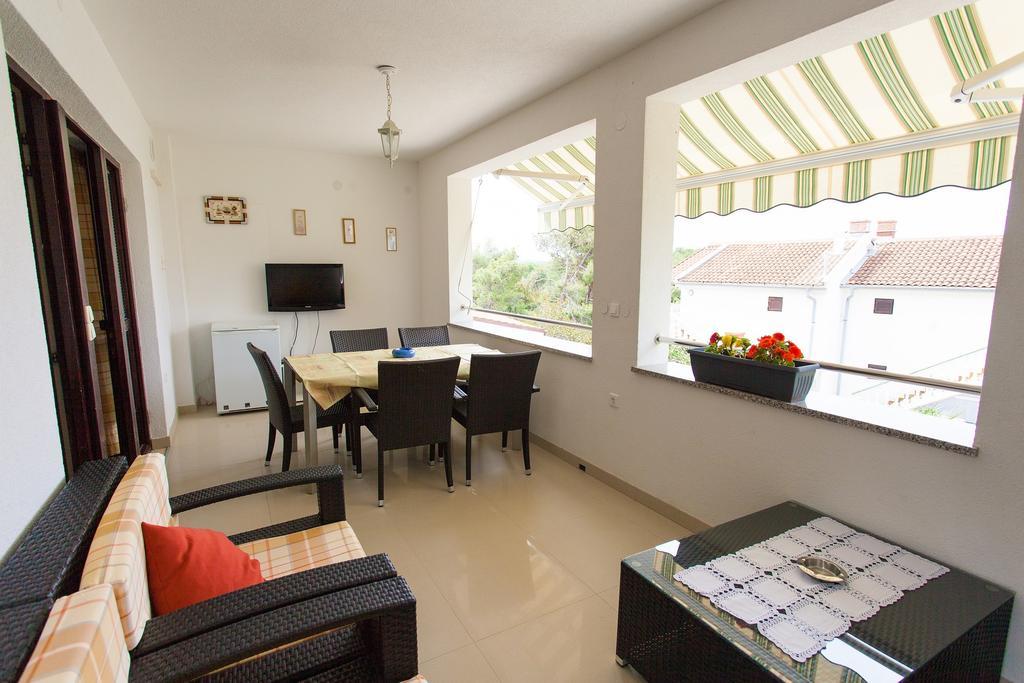 Apartman Kondic Omišalj Quarto foto