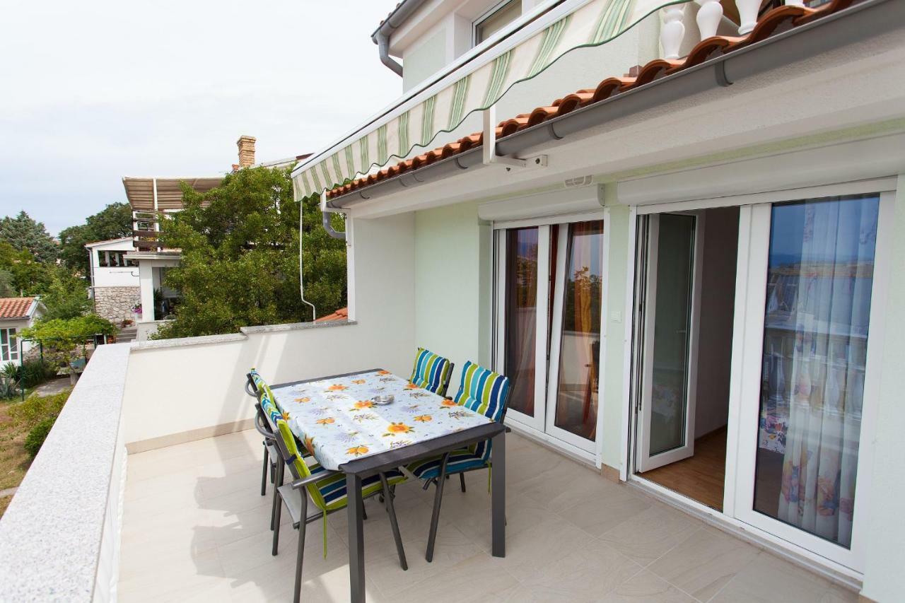 Apartman Kondic Omišalj Exterior foto